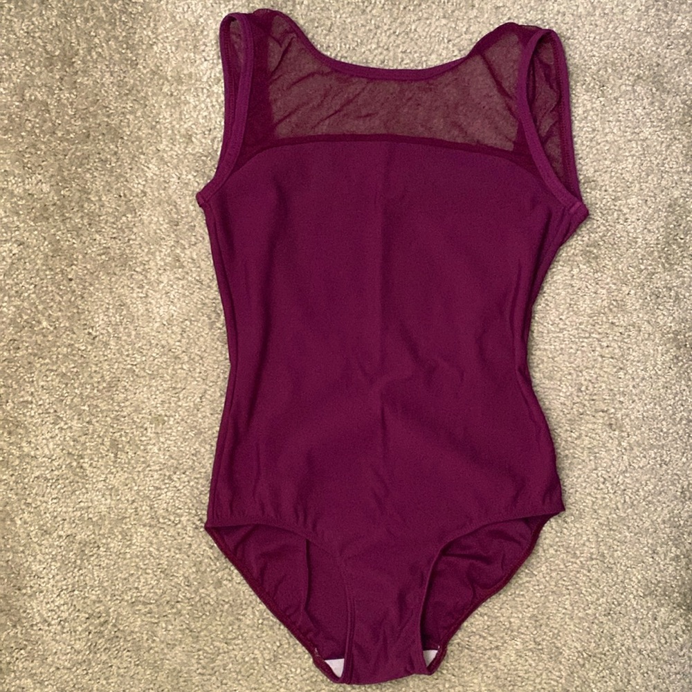Eleve Wine/Burgundy Leotard Size Adult Medium
